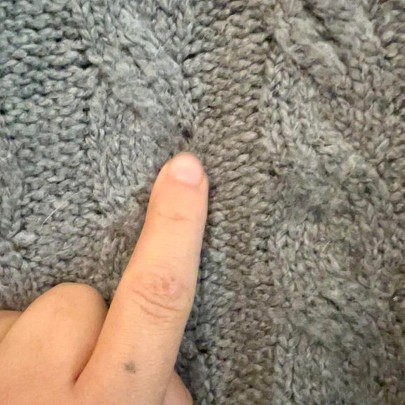 EUC Vintage looking hooded sweater - Picture 6 of 6